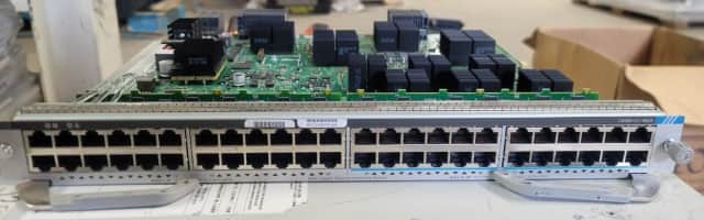 Коммутатор Cisco C9400-LC-48UX