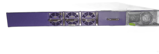 Коммутатор Extreme X670-48X-FB, 48 портов